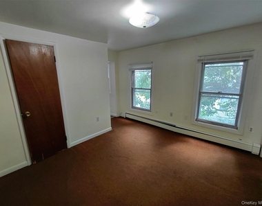 96 Clinton Avenue - Photo Thumbnail 2