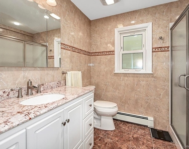 28 Beechwood Avenue - Photo Thumbnail 3
