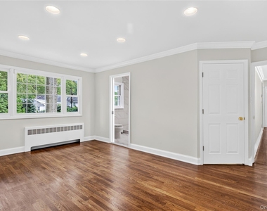 20 Earle Place - Photo Thumbnail 16