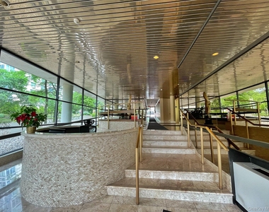 10 Cottage Place - Photo Thumbnail 15