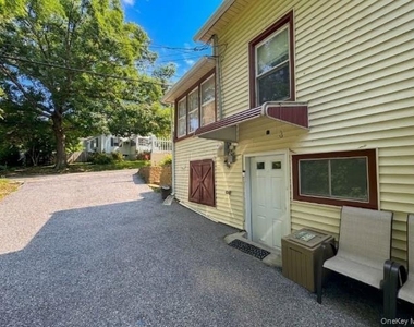 17 Bridge Lane - Photo Thumbnail 2
