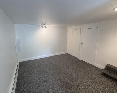 17 Bridge Lane - Photo Thumbnail 5