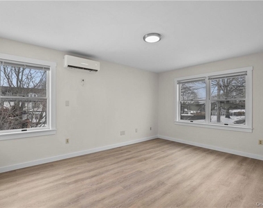 174 East Lake Boulevard - Photo Thumbnail 5