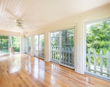 91 Pickwick Road - Photo Thumbnail 17