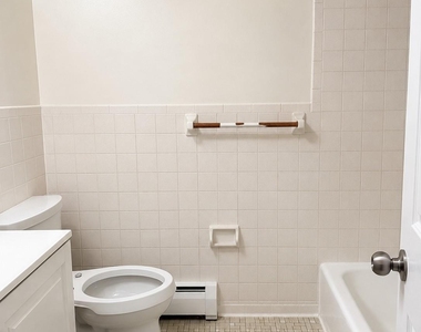 8321 Lefferts Boulevard - Photo Thumbnail 9