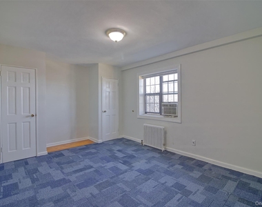 78-35 147th Street - Photo Thumbnail 3