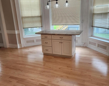 199 Milton Avenue - Photo Thumbnail 3