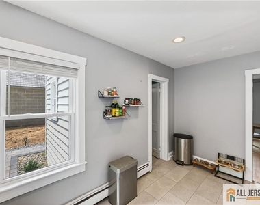12 Capner Street - Photo Thumbnail 21