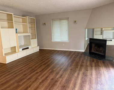 79 Park Gate Drive - Photo Thumbnail 1