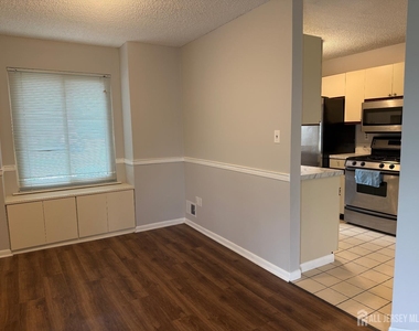 79 Park Gate Drive - Photo Thumbnail 2