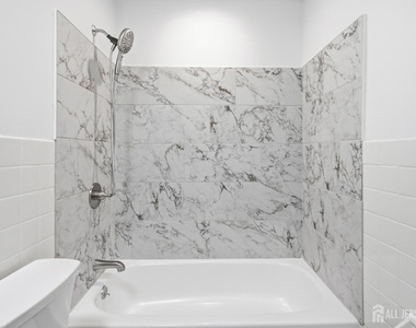 1719 Raspberry Court - Photo Thumbnail 19