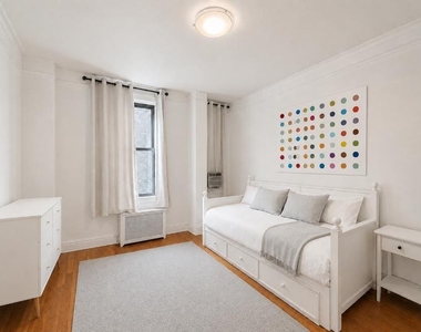 412 W 110th Street - Photo Thumbnail 8