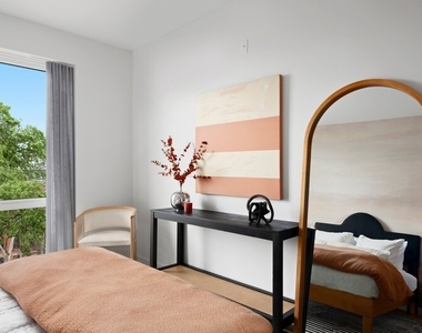 249 Willoughby Avenue - Photo Thumbnail 9