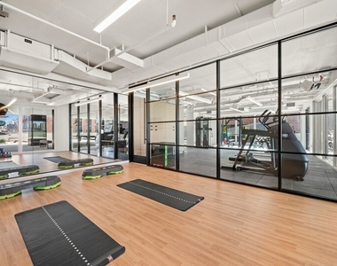 249 Willoughby Avenue - Photo Thumbnail 23
