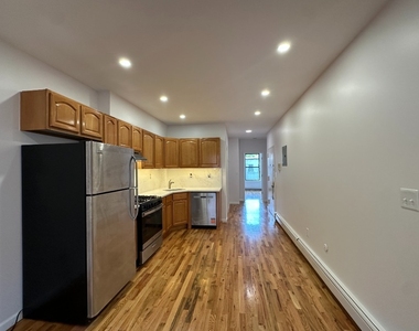 224 Sackett Street - Photo Thumbnail 4