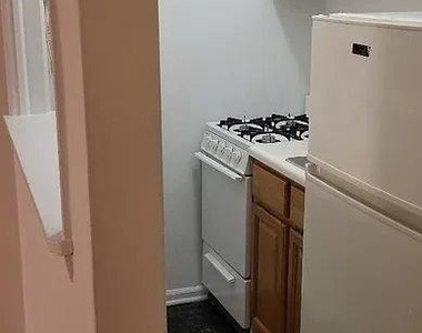 171 E 77th Street - Photo Thumbnail 2