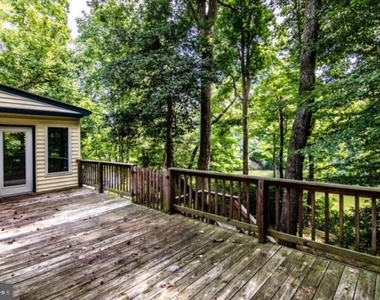 45 Knights Way - Photo Thumbnail 2
