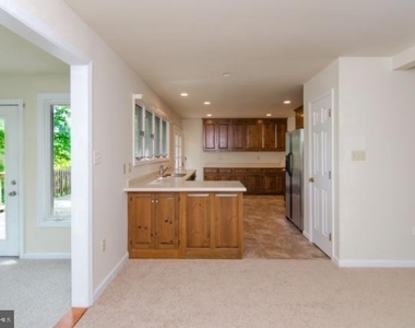 45 Knights Way - Photo Thumbnail 5