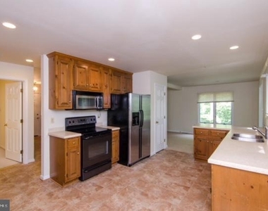 45 Knights Way - Photo Thumbnail 9