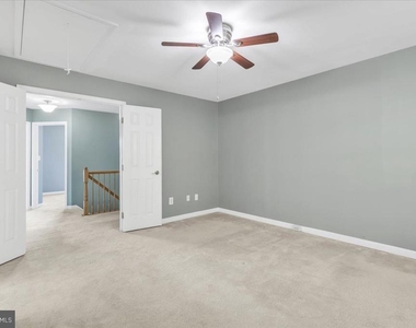 11616 Nellings Place - Photo Thumbnail 14