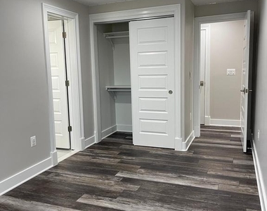 8240 Sinclair Mill Road - Photo Thumbnail 30