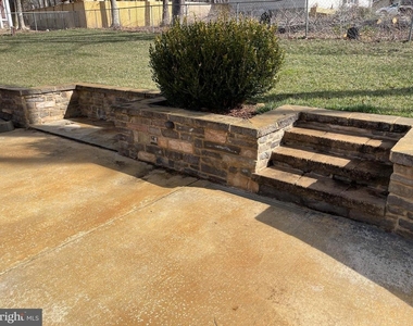8240 Sinclair Mill Road - Photo Thumbnail 59