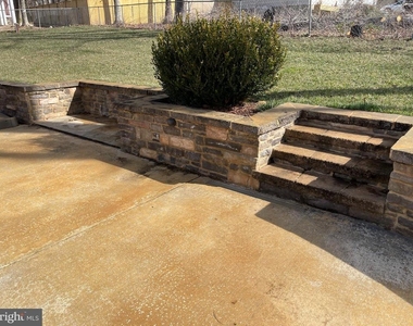 8240 Sinclair Mill Road - Photo Thumbnail 58