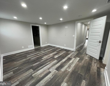 8240 Sinclair Mill Road - Photo Thumbnail 39