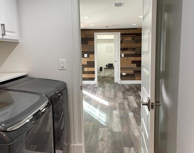 8240 Sinclair Mill Road - Photo Thumbnail 16