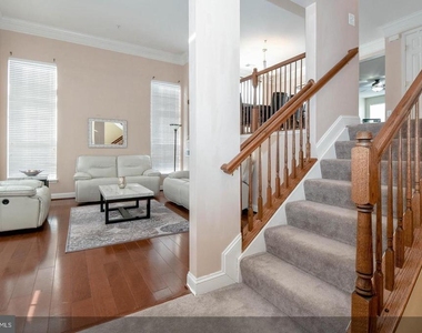 15260 Rosemont Manor Drive - Photo Thumbnail 16