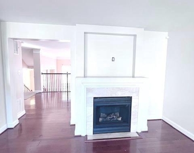 15260 Rosemont Manor Drive - Photo Thumbnail 21