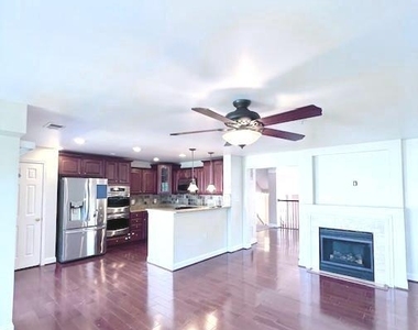 15260 Rosemont Manor Drive - Photo Thumbnail 22