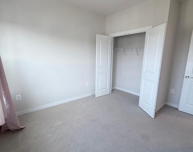 17958 Woods Overlook Drive - Photo Thumbnail 19