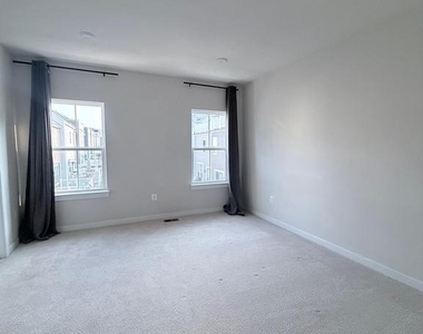 17958 Woods Overlook Drive - Photo Thumbnail 21