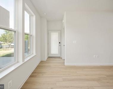 2630 Neabsco Common Place - Photo Thumbnail 2