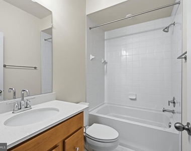 18002 Alicia Avenue - Photo Thumbnail 27