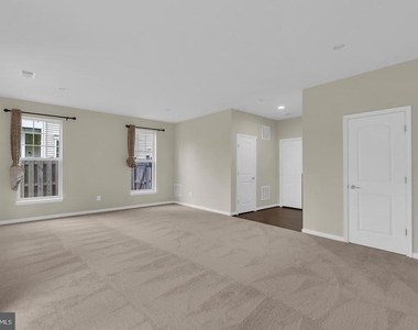 25284 Arrowroot Terrace - Photo Thumbnail 16