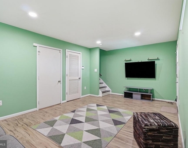 46645 Brownwood Square - Photo Thumbnail 27