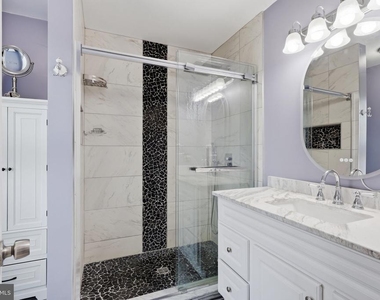46645 Brownwood Square - Photo Thumbnail 18