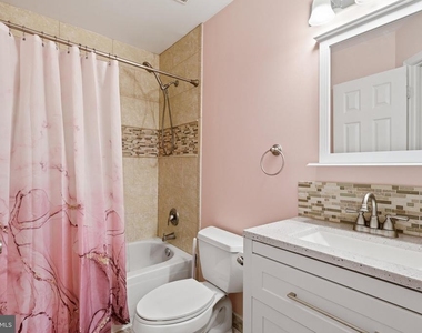 46645 Brownwood Square - Photo Thumbnail 22