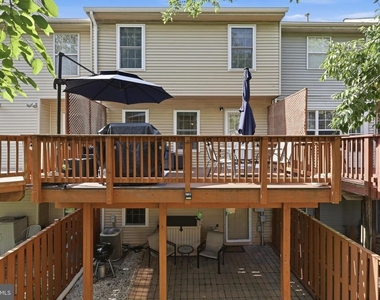 46645 Brownwood Square - Photo Thumbnail 30