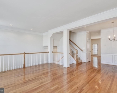 25082 Cypress Mill Terrace - Photo Thumbnail 10