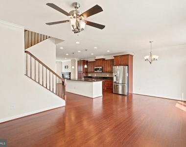 42615 Beckett Terrace - Photo Thumbnail 13
