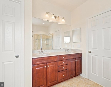 42615 Beckett Terrace - Photo Thumbnail 25