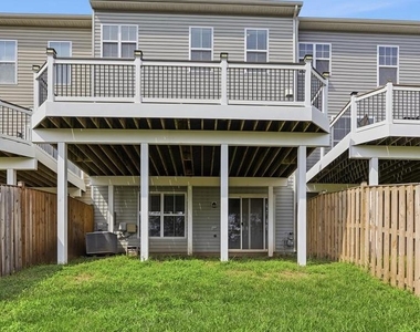 42615 Beckett Terrace - Photo Thumbnail 2