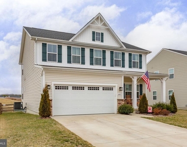 6427 Hawkeye Drive - Photo Thumbnail 1