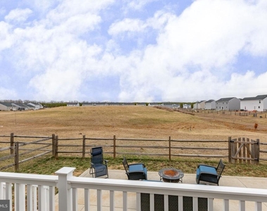 6427 Hawkeye Drive - Photo Thumbnail 15
