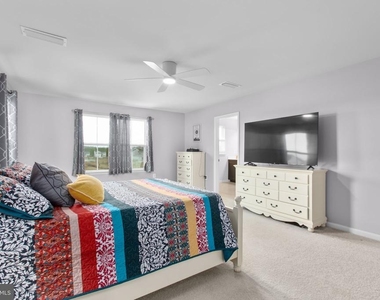 6427 Hawkeye Drive - Photo Thumbnail 31