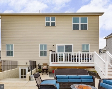 6427 Hawkeye Drive - Photo Thumbnail 17
