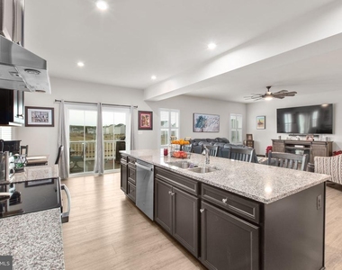 6427 Hawkeye Drive - Photo Thumbnail 56